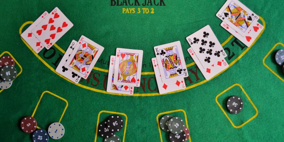 Blackjack is 100% easy to play on your mobile phone